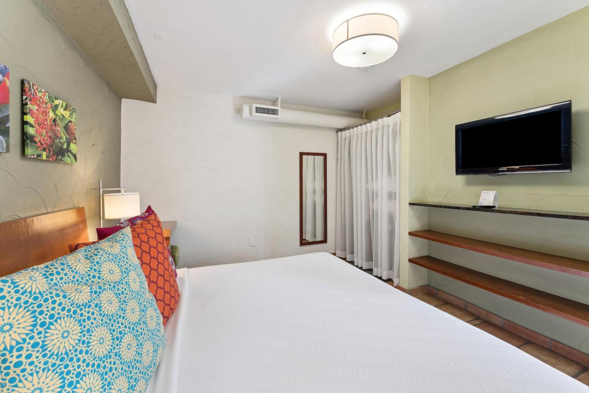 Kasa El Paseo Miami Beach Room photo