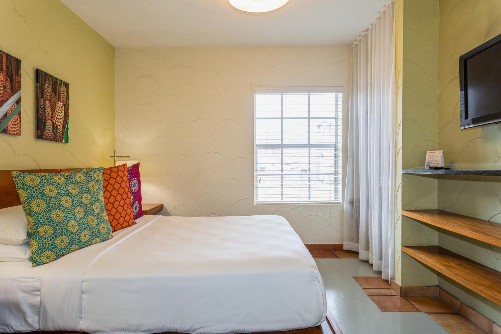 Kasa El Paseo Miami Beach Room photo